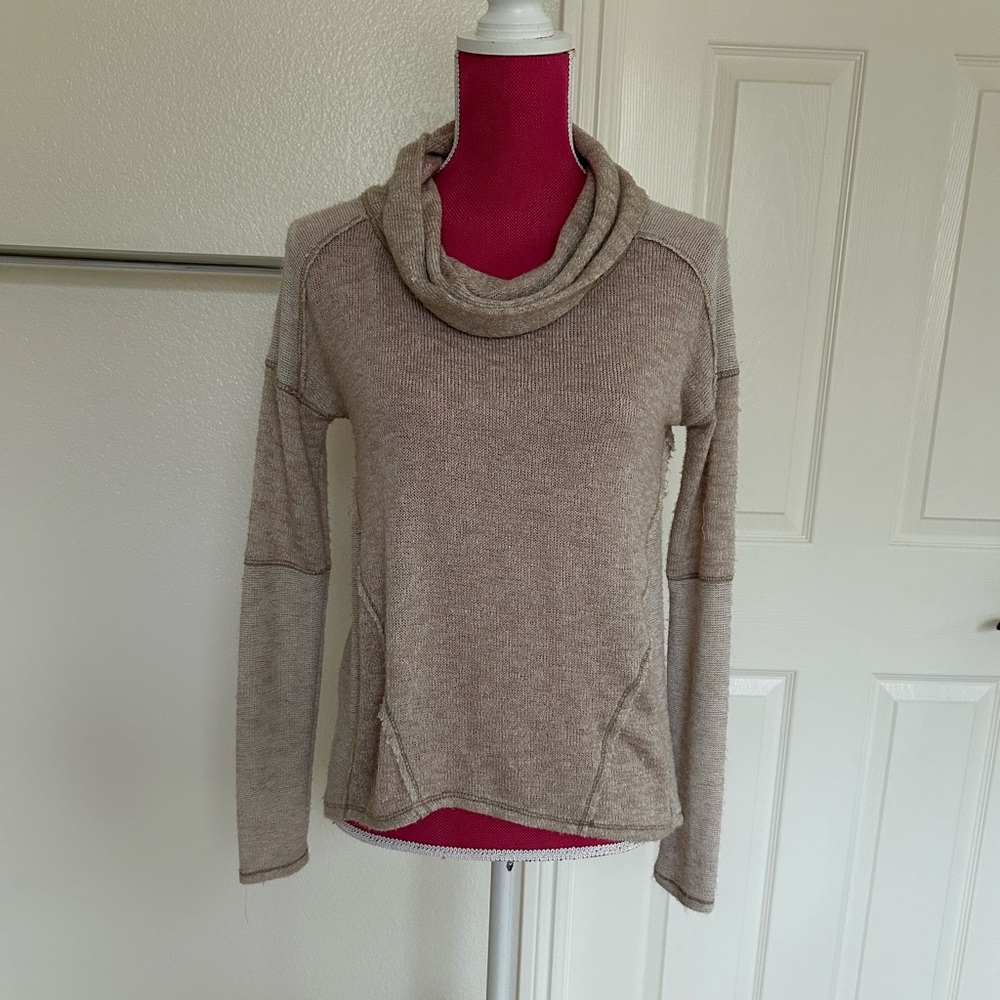 Free People Sweaters size XS